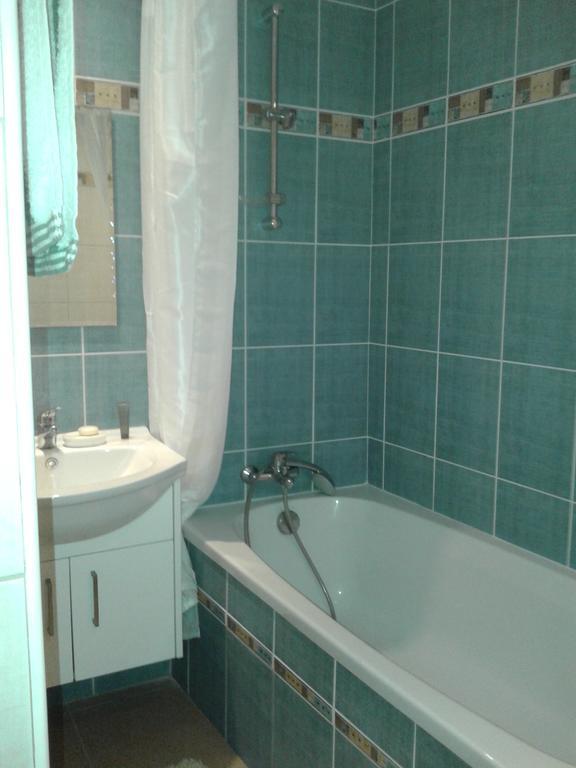 Aetius Apartments Larnaca Extérieur photo